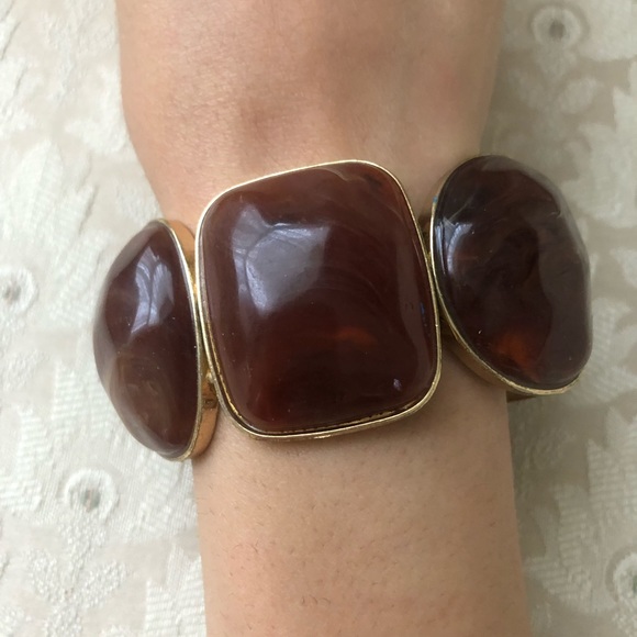 Brown and Gold Large Stone Bracelet - Picture 4 of 4